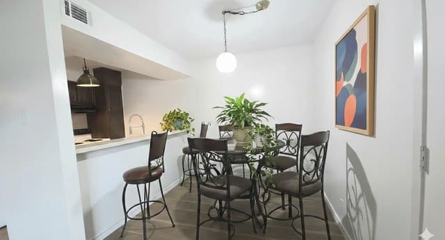 2-bedroom rental at 8702 Village Dr Unit 143 in San Antonio, TX — photo 5