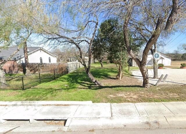rental at 8530 Wilma Jean in San Antonio, TX — photo 2
