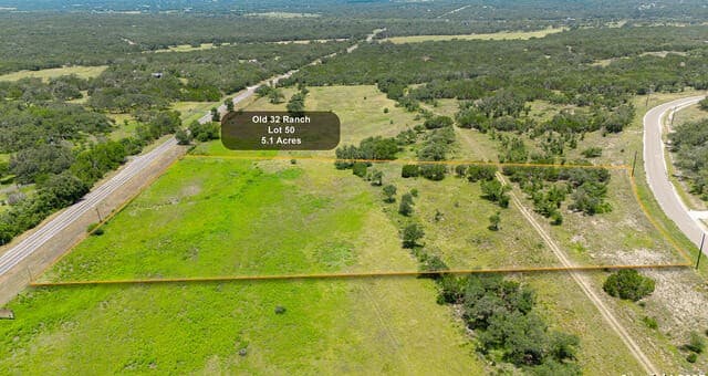 rental at 670 Windmill Ridge in Blanco, TX — photo 1