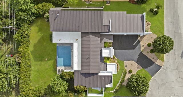 5-bedroom rental at 1110 Marchesi in San Antonio, TX — photo 4