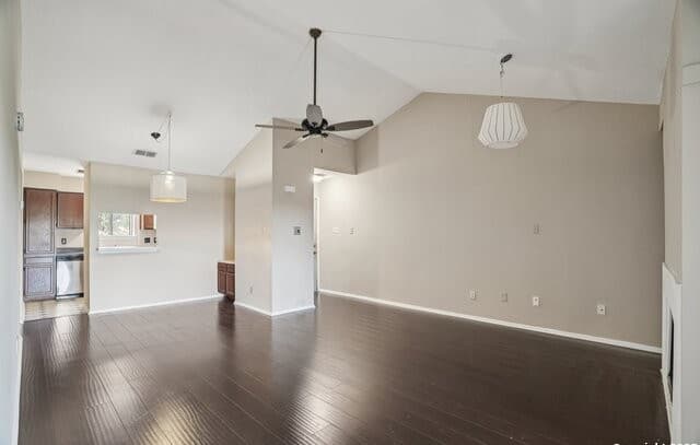 2-bedroom rental at 4212 Medical Unit 212 in San Antonio, TX — photo 5