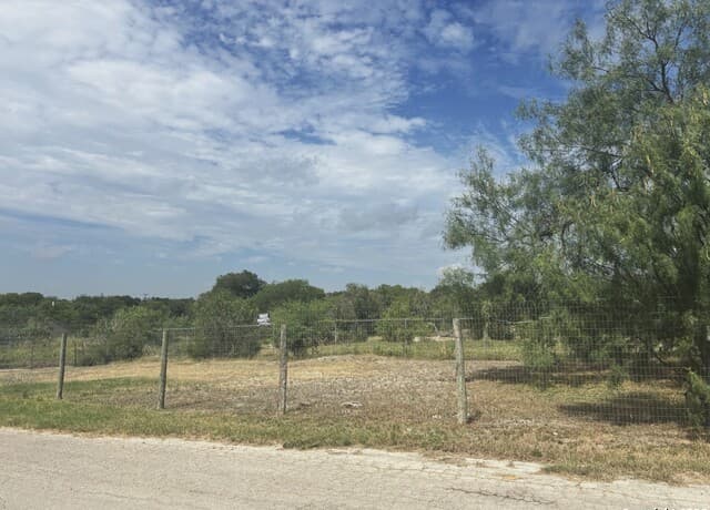 rental at 5103 Cannon in San Antonio, TX — photo 1