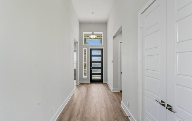4-bedroom rental at 301 Sasparilla in Boerne, TX — photo 5