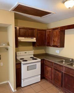 2-bedroom rental at 7611 Windsor Oaks in San Antonio, TX — photo 4