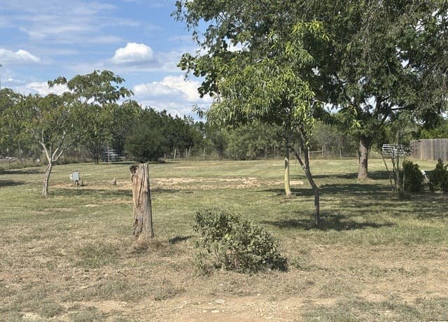 home for sale at 707 Mountain View in Bandera TX