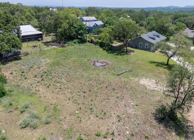 Home for sale at 314 Cherokee Dr in Bandera, TX — photo 2