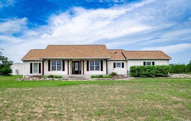 4-bedroom rental at 233 N Fork in Bandera, TX — photo 1