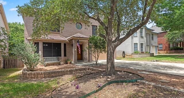 4-bedroom rental at 8523 Park Olympia in Universal City, TX — photo 1