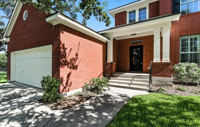 4-bedroom rental at 55 Vienna in San Antonio, TX — photo 3