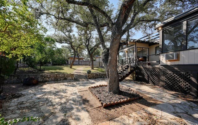 3-bedroom rental at 16827 Marlhead in Helotes, TX — photo 4