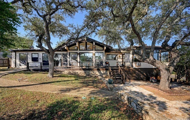 3-bedroom rental at 16827 Marlhead in Helotes, TX — photo 5