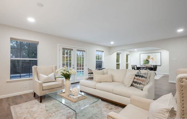 4-bedroom rental at 929 Morningside in Terrell Hills, TX — photo 5