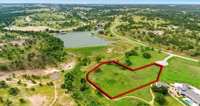 rental at 655 Lajitas Cove in Fredericksburg, TX — photo 1