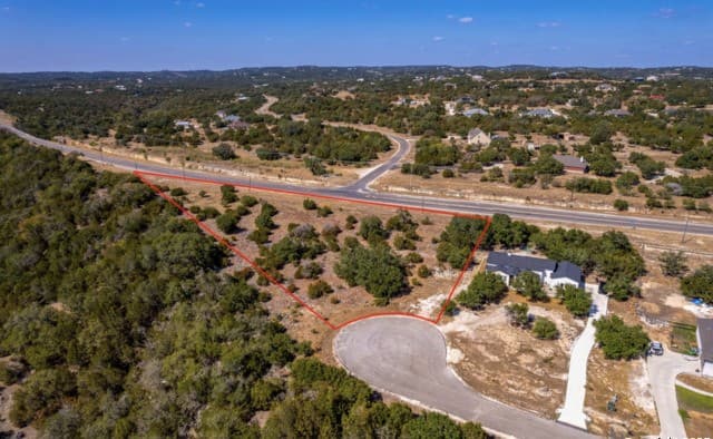 rental at 1366 Mystic Shores Blvd in Spring Branch, TX — photo 1