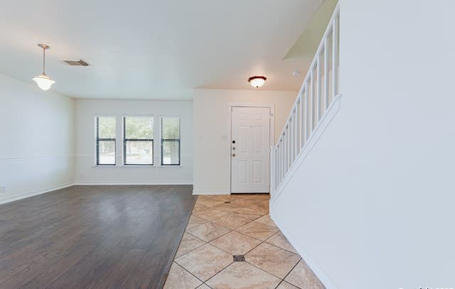 4-bedroom rental at 106 Lauren in Boerne, TX — photo 5