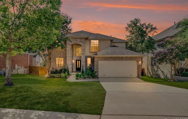 5-bedroom rental at 3134 Howling Wolf in San Antonio, TX — photo 1