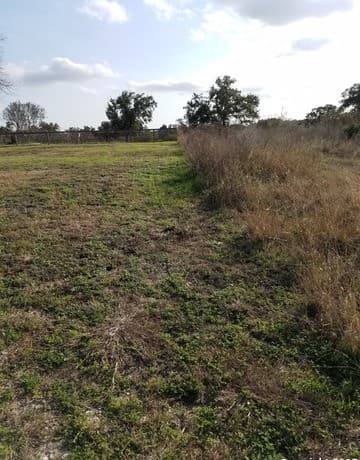 rental at LOT 102 PR 3702 Pr 3702 in San Antonio, TX — photo 2
