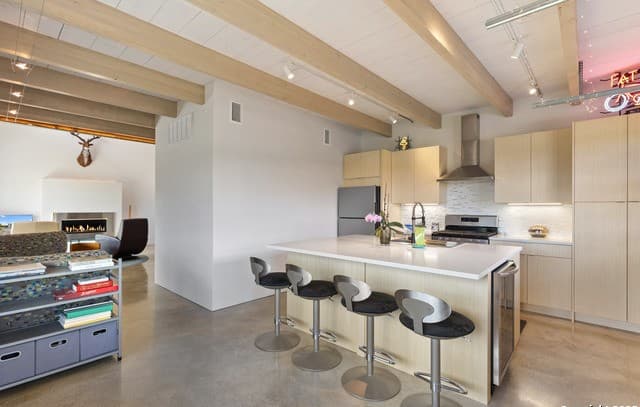 1-bedroom rental at 370 Gray Wolf in Blanco, TX — photo 5