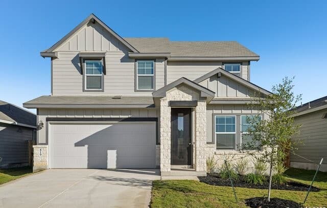 4-bedroom rental at 819 Shatterhand Blvd in San Antonio, TX — photo 1
