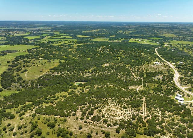 rental at 1448 Crabapple Rd in Blanco, TX — photo 4