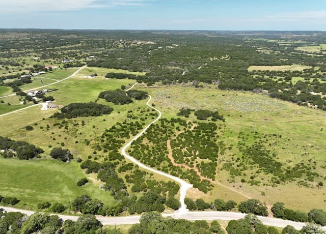 rental at 1448 Crabapple Rd in Blanco, TX — photo 5