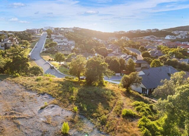 rental at 7118 Bella Garden in San Antonio, TX — photo 2