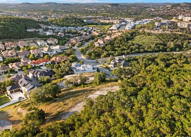 rental at 7118 Bella Garden in San Antonio, TX — photo 4