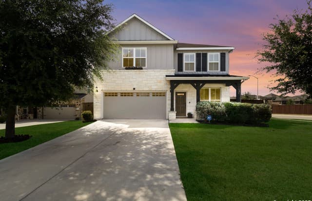4-bedroom rental at 6658 Bowie in Schertz, TX — photo 4