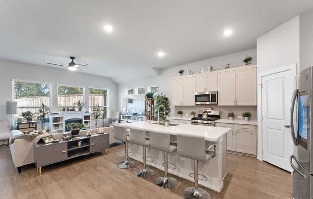 4-bedroom rental at 14850 Maverick Ave in San Antonio, TX — photo 2