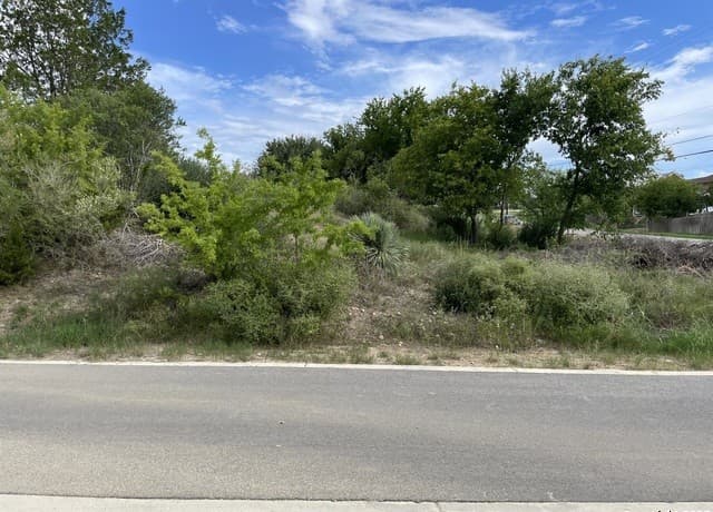rental at 0 Deerfield Dr in Selma, TX — photo 5