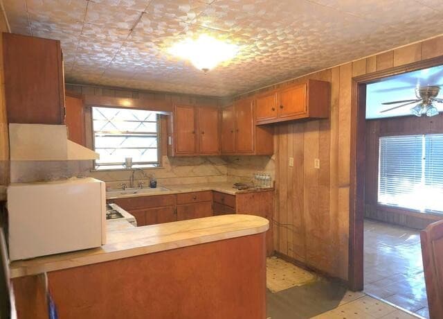 4-bedroom rental at 1802 Ceralvo St. in San Antonio, TX — photo 5