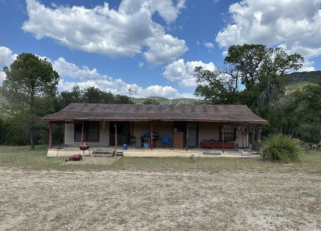 rental at LOT 96 Black Jack Hollow in Utopia, TX — photo 2
