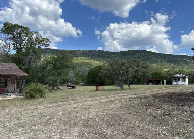 rental at LOT 96 Black Jack Hollow in Utopia, TX — photo 4