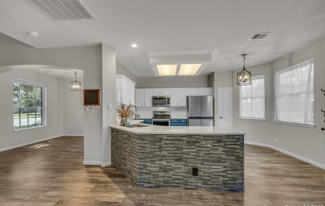 3-bedroom rental at 197 Tapwood in Cibolo, TX — photo 2
