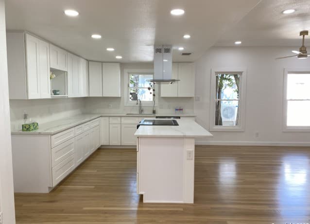 3-bedroom rental at 1514 W Lynwood Ave in San Antonio, TX — photo 5