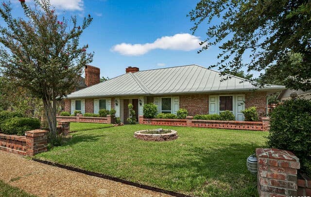 3-bedroom rental at 3413 Foxbriar in Schertz, TX — photo 4