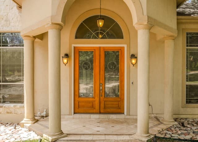 4-bedroom rental at 20821 Wahl in San Antonio, TX — photo 5