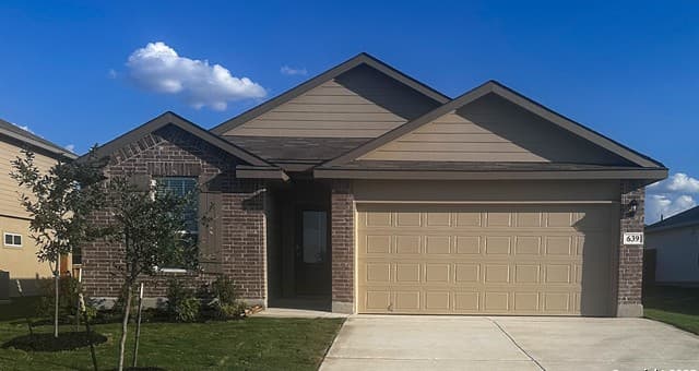 3-bedroom rental at 639 Fluted Shoals in Cibolo, TX — photo 1