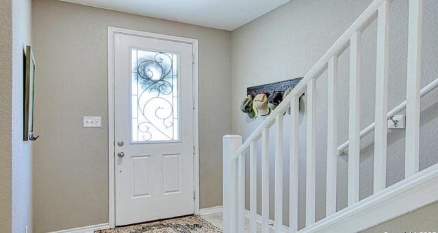3-bedroom rental at 11224 Hill Top Bend in Helotes, TX — photo 5