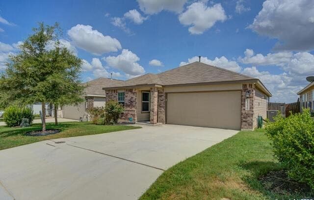 3-bedroom rental at 13126 Rosemary Cv in San Antonio, TX — photo 1
