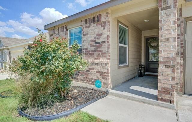 3-bedroom rental at 13126 Rosemary Cv in San Antonio, TX — photo 3