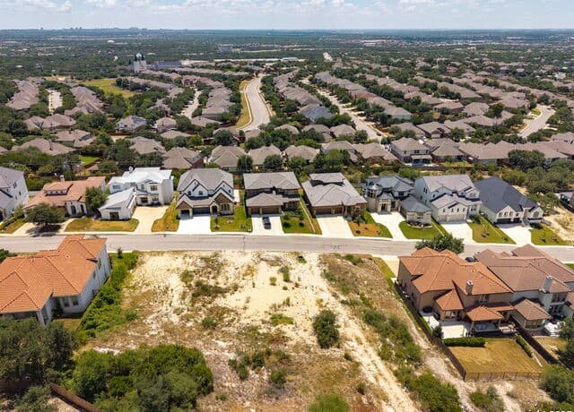 rental at 8451 Sierra Hermosa in San Antonio, TX — photo 4