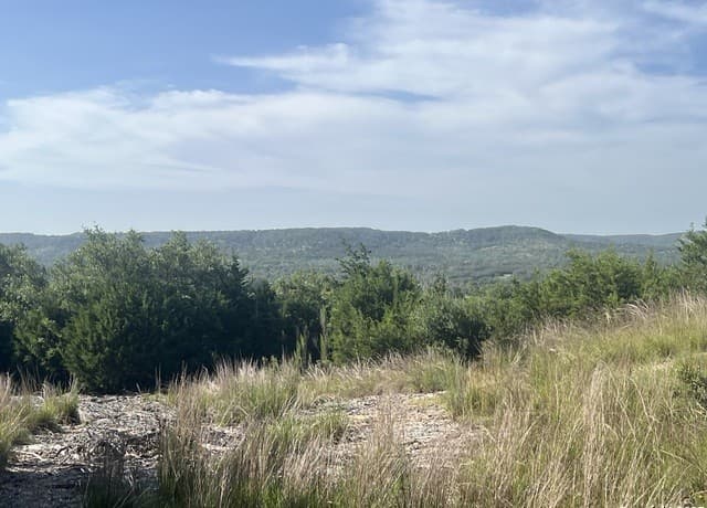rental at 24503 Tres Arroyos in San Antonio, TX — photo 3