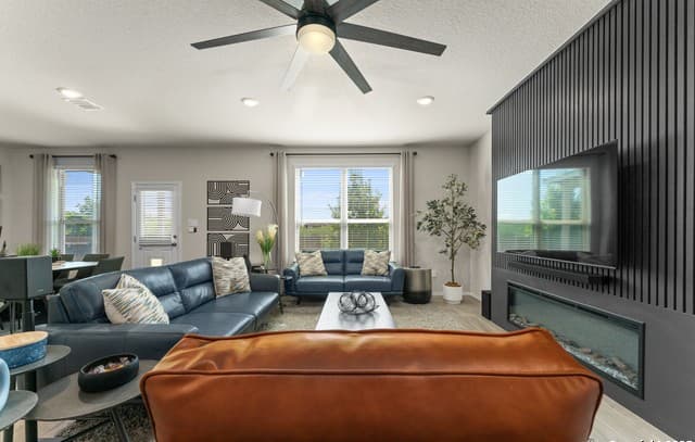 4-bedroom rental at 10114 Tierra Roja in San Antonio, TX — photo 3
