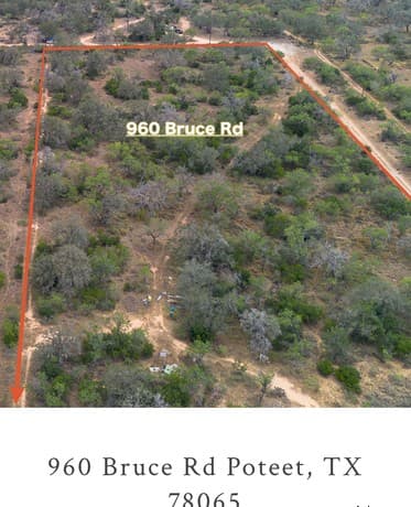 rental at 960 Bruce in Poteet, TX — photo 1