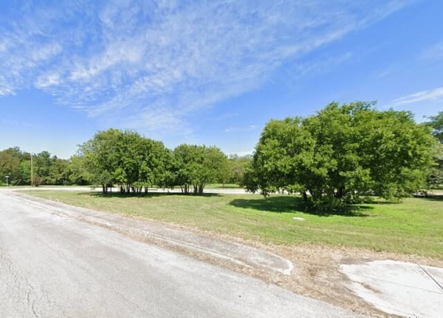 rental at 2222 Suzette in San Antonio, TX — photo 1
