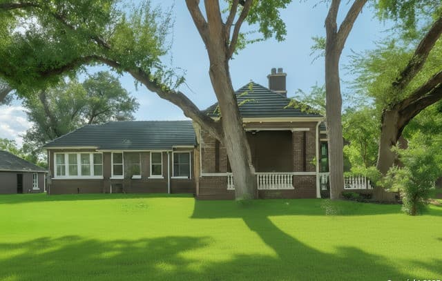 2-bedroom rental at 148 E Elsmere in San Antonio, TX — photo 1