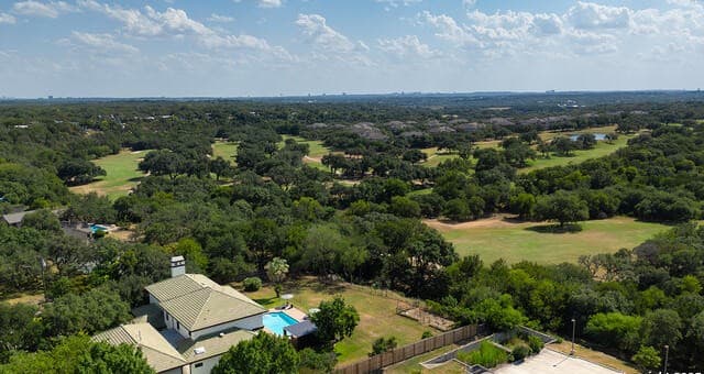 7-bedroom rental at 625 Paseo Canada St in Hollywood Park, TX — photo 1