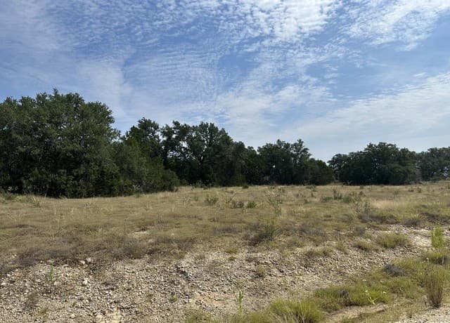 rental at 936 Serene Park in Spring Branch, TX — photo 3