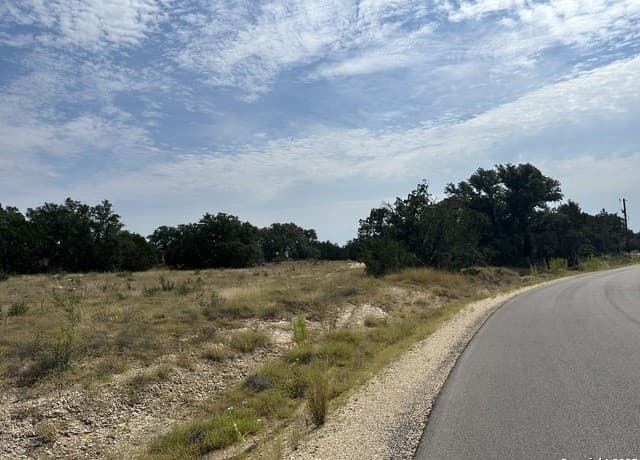 rental at 936 Serene Park in Spring Branch, TX — photo 4